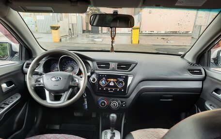 KIA Rio III рестайлинг, 2013 год, 910 000 рублей, 6 фотография