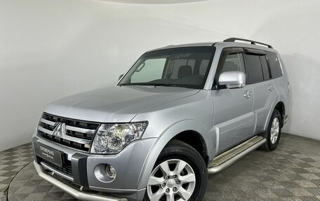 Mitsubishi Pajero IV, 2011 год, 1 730 000 рублей, 1 фотография