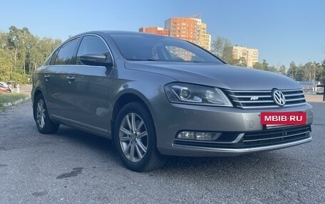 Volkswagen Passat B7, 2013 год, 1 200 000 рублей, 2 фотография