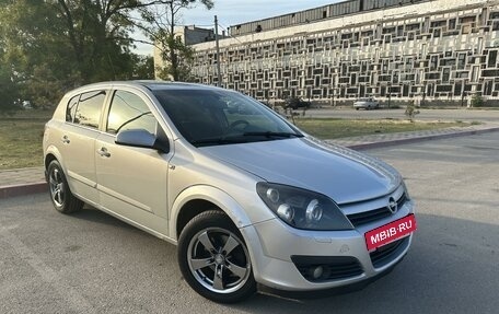 Opel Astra H, 2005 год, 535 000 рублей, 2 фотография