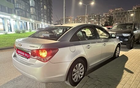 Chevrolet Cruze II, 2011 год, 785 000 рублей, 8 фотография