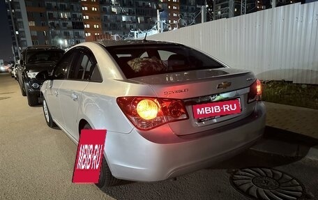 Chevrolet Cruze II, 2011 год, 785 000 рублей, 5 фотография