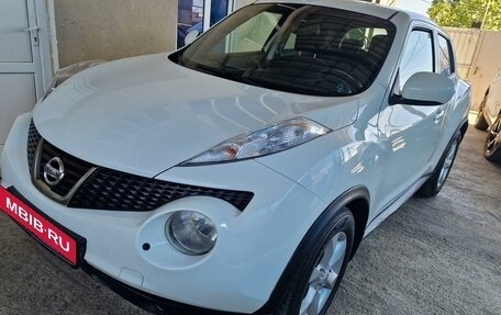 Nissan Juke II, 2011 год, 900 000 рублей, 7 фотография