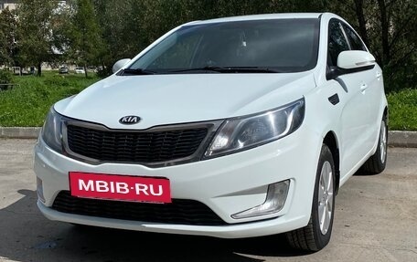 KIA Rio III рестайлинг, 2013 год, 830 000 рублей, 3 фотография