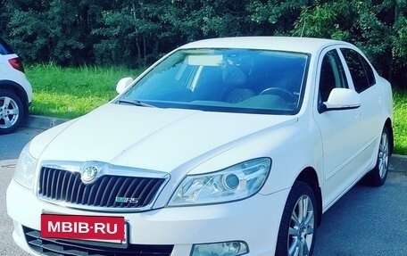 Skoda Octavia, 2012 год, 800 000 рублей, 2 фотография