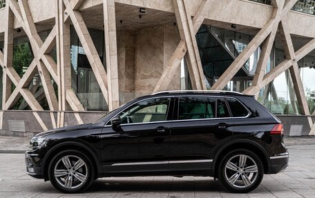 Volkswagen Tiguan II, 2018 год, 3 990 000 рублей, 8 фотография