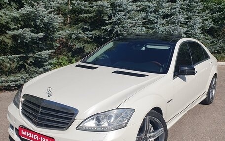 Mercedes-Benz S-Класс, 2011 год, 2 400 000 рублей, 3 фотография