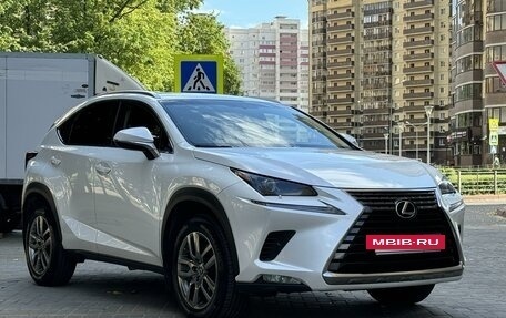 Lexus NX I, 2017 год, 3 260 000 рублей, 10 фотография