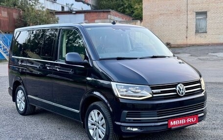 Volkswagen Multivan T6 рестайлинг, 2018 год, 4 750 000 рублей, 3 фотография