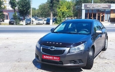 Chevrolet Cruze II, 2010 год, 927 000 рублей, 1 фотография