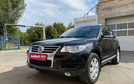 Volkswagen Touareg III, 2010 год, 1 800 000 рублей, 2 фотография