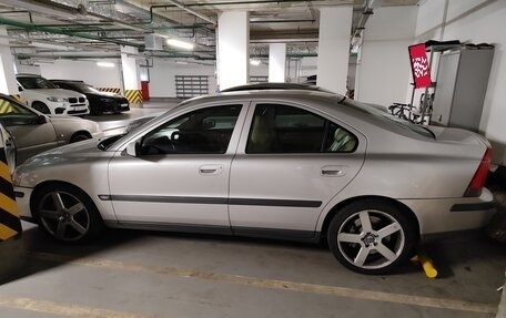 Volvo S60 III, 2003 год, 1 500 000 рублей, 4 фотография