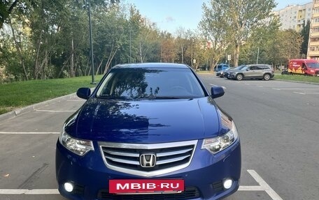 Honda Accord VIII рестайлинг, 2011 год, 1 675 000 рублей, 2 фотография