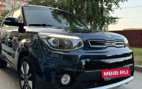 KIA Soul II рестайлинг, 2018 год, 1 830 000 рублей, 5 фотография