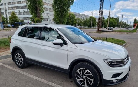 Volkswagen Tiguan II, 2018 год, 3 500 000 рублей, 5 фотография