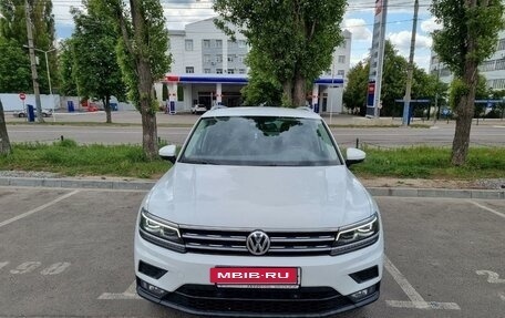 Volkswagen Tiguan II, 2018 год, 3 500 000 рублей, 2 фотография