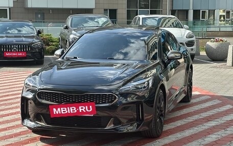 KIA Stinger I, 2018 год, 2 700 000 рублей, 2 фотография