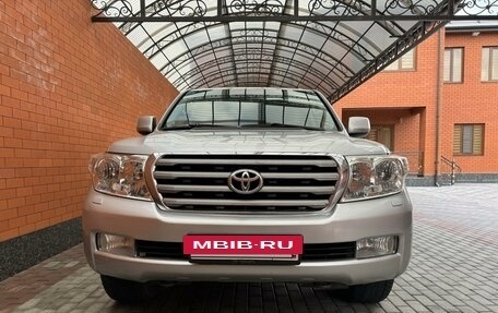 Toyota Land Cruiser 200, 2011 год, 3 950 000 рублей, 4 фотография