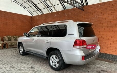 Toyota Land Cruiser 200, 2011 год, 3 950 000 рублей, 9 фотография