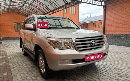 Toyota Land Cruiser 200, 2011 год, 3 950 000 рублей, 6 фотография