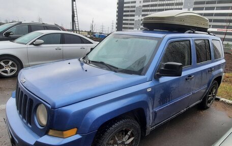 Jeep Liberty (Patriot), 2007 год, 900 000 рублей, 2 фотография