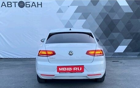 Volkswagen Passat B8 рестайлинг, 2019 год, 2 499 000 рублей, 4 фотография