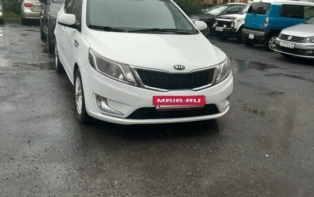 KIA Rio III рестайлинг, 2013 год, 1 050 000 рублей, 3 фотография