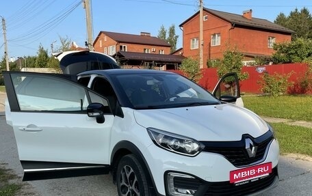 Renault Kaptur I рестайлинг, 2016 год, 1 550 000 рублей, 11 фотография