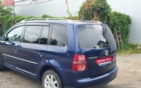 Volkswagen Touran III, 2007 год, 980 000 рублей, 6 фотография