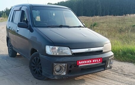 Nissan Cube II, 1998 год, 180 000 рублей, 2 фотография