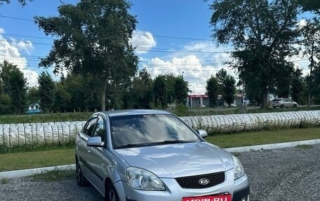 KIA Rio II, 2007 год, 672 000 рублей, 8 фотография