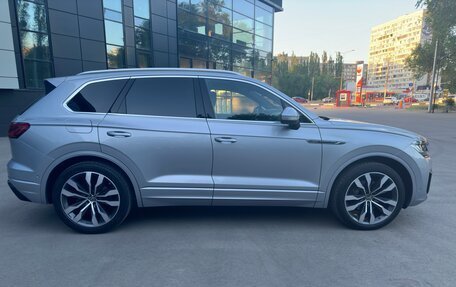 Volkswagen Touareg III, 2019 год, 5 700 000 рублей, 2 фотография