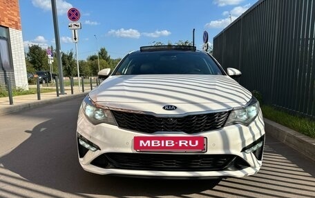 KIA Optima IV, 2018 год, 2 600 000 рублей, 2 фотография