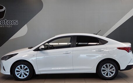 Hyundai Solaris II рестайлинг, 2021 год, 1 720 000 рублей, 3 фотография