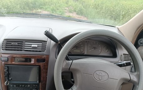 Toyota Gaia, 1999 год, 700 000 рублей, 10 фотография