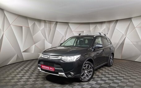 Mitsubishi Outlander III рестайлинг 3, 2014 год, 1 297 000 рублей, 1 фотография