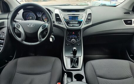 Hyundai Elantra V, 2015 год, 1 099 000 рублей, 7 фотография