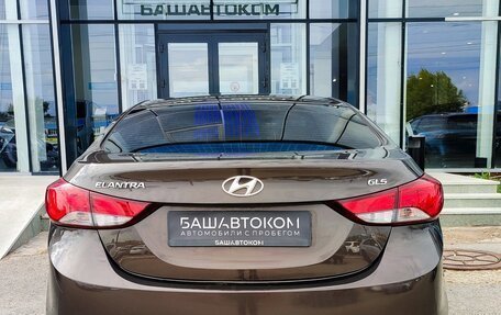 Hyundai Elantra V, 2015 год, 1 099 000 рублей, 4 фотография