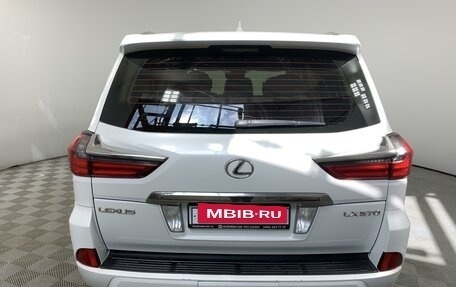 Lexus LX III, 2017 год, 7 389 000 рублей, 6 фотография