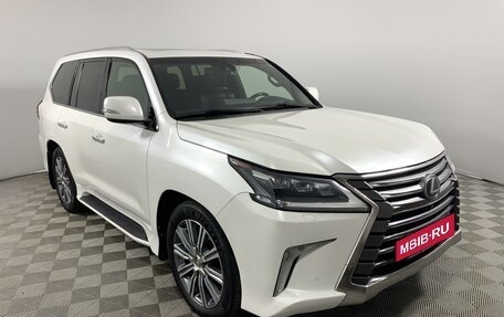 Lexus LX III, 2017 год, 7 389 000 рублей, 3 фотография