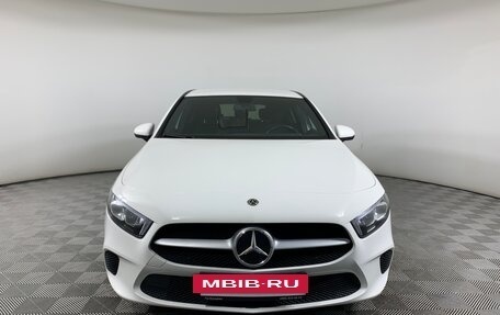 Mercedes-Benz A-Класс, 2019 год, 2 039 000 рублей, 2 фотография