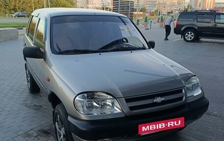 Chevrolet Niva I рестайлинг, 2008 год, 550 000 рублей, 3 фотография