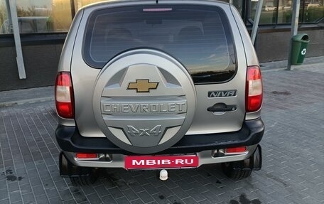 Chevrolet Niva I рестайлинг, 2008 год, 550 000 рублей, 5 фотография