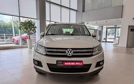 Volkswagen Tiguan I, 2016 год, 1 648 000 рублей, 2 фотография