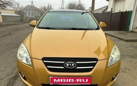 KIA cee'd I рестайлинг, 2009 год, 800 000 рублей, 2 фотография