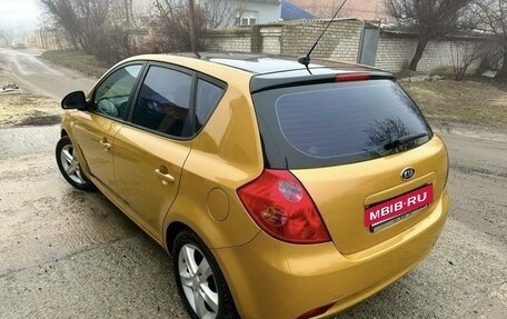 KIA cee'd I рестайлинг, 2009 год, 800 000 рублей, 7 фотография