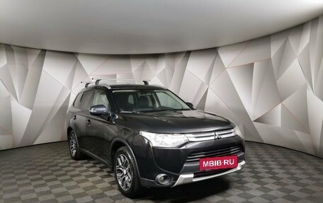 Mitsubishi Outlander III рестайлинг 3, 2014 год, 1 297 000 рублей, 3 фотография