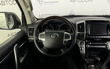 Toyota Land Cruiser 200, 2013 год, 4 264 000 рублей, 16 фотография