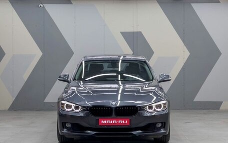 BMW 3 серия, 2014 год, 2 100 000 рублей, 2 фотография