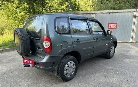 Chevrolet Niva I рестайлинг, 2012 год, 497 000 рублей, 3 фотография